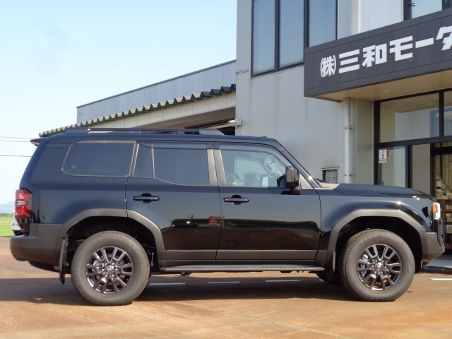 TOYOTA Land Cruiser Wagon VX Black 2024′ 9UQ75