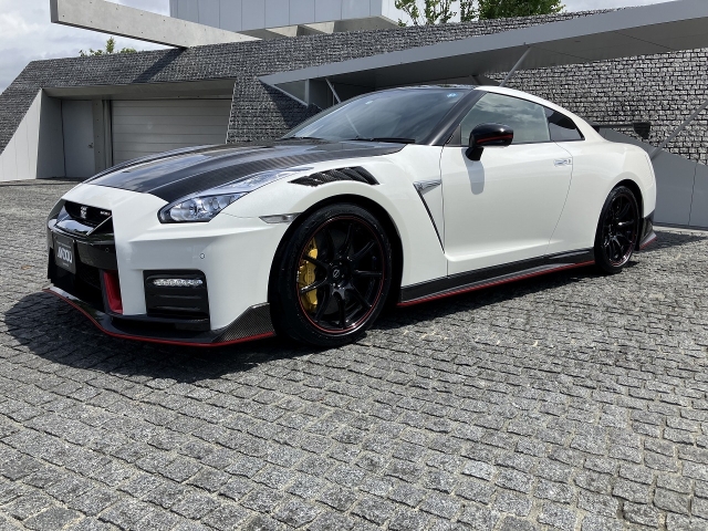 NISSAN GT-R Nismo Special Edition Pearl White 2022′ 9UQAA
