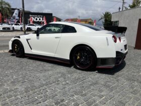 
									NISSAN GT-R Nismo Special Edition Pearl White 2022′ 9UQAA full								