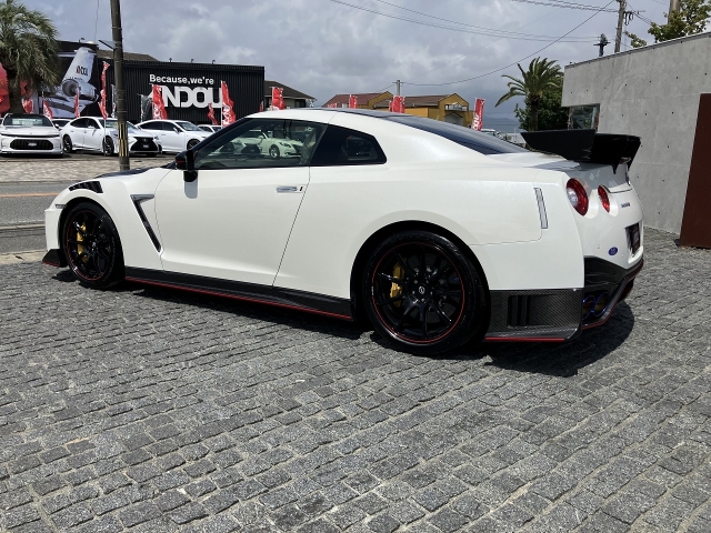 NISSAN GT-R Nismo Special Edition Pearl White 2022′ 9UQAA
