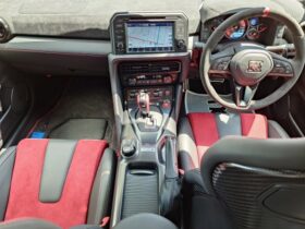 
									NISSAN GT-R Nismo Special Edition Pearl White 2022′ 9UQAA full								