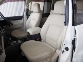 
									MITSUBISHI Pajero Exceed Pearl White 2014′ 9UQAS full								