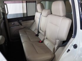 
									MITSUBISHI Pajero Exceed Pearl White 2014′ 9UQAS full								