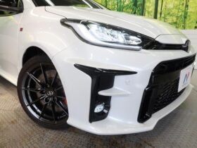 
									TOYOTA Yaris RZ High Performance Pearl White 2021′ 9UZGQ full								