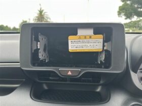 
									TOYOTA Yaris 1.0X White 2024′ 9V2E2 full								