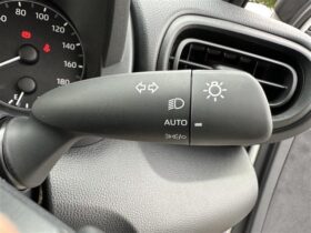 
									TOYOTA Yaris 1.0X White 2024′ 9V2E2 full								