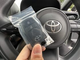
									TOYOTA Yaris 1.0X White 2024′ 9V2E2 full								