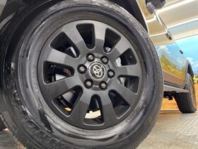 
									TOYOTA Land Cruiser Wagon VX First Edition Gold 2024′ 9V2KL full								