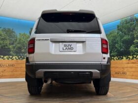 
									TOYOTA Land Cruiser Wagon VX Pearl White 2024′ 9X41Q full								