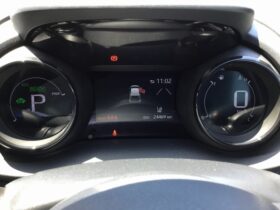 
									TOYOTA Yaris Z Pearl White 2023′ 9XIDS full								