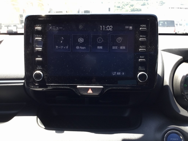 TOYOTA Yaris Z Pearl White 2023′ 9XIDS
