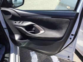 
									TOYOTA Yaris Z Pearl White 2023′ 9XIDS full								