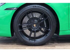 
									Porsche 911 Targa 4 GTS Green 2023′ 9Z84G full								