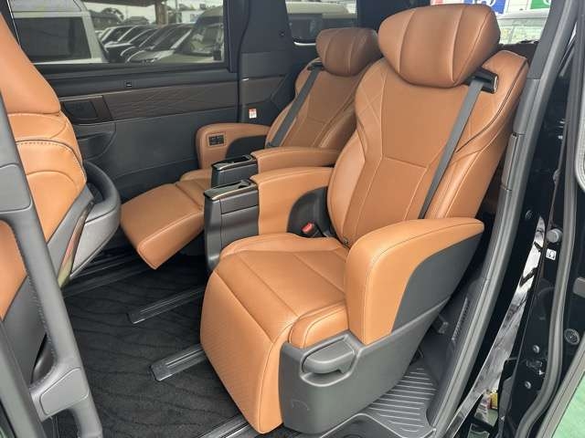 TOYOTA Vellfire Z Premier Black 2024′ 9Z8E8
