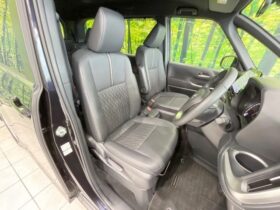 
									TOYOTA Noah S-Z Black 2023′ 9Z98J full								