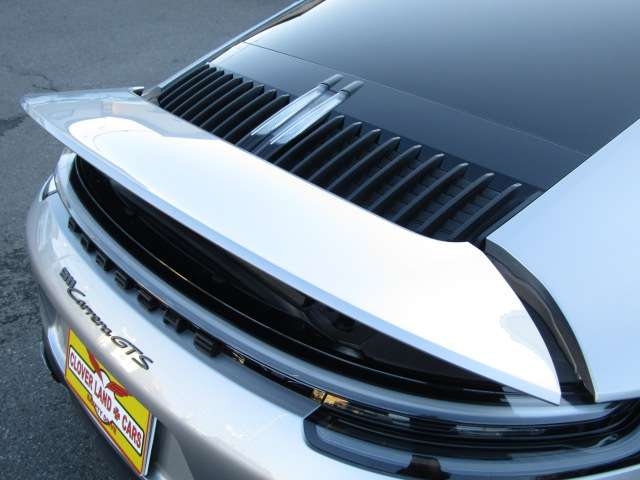 Porsche 911 Carrera GTS Silver 2022′ A1DUN