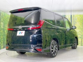 
									TOYOTA Noah S-Z Black 2023′ A1FFQ full								
