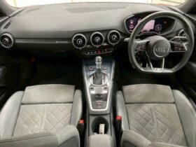 
									Audi TT 40 TFSI S Line Package Red 2020′ A3IHF full								