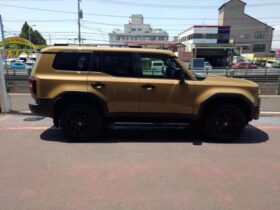
									TOYOTA Land Cruiser Wagon VX First Edition Brown 2024′ A3MAU full								