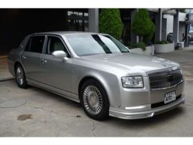 
									TOYOTA Century Base Grade Silver 2019′ A5NS4 full								