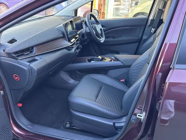 NISSAN AURA G Leather Edition Wine Red 2023′ A5PEQ