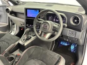 
									TOYOTA Yaris RZ High Performance Pearl White 2024′ A5RXO full								