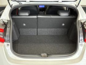 
									TOYOTA Yaris RZ High Performance Pearl White 2024′ A5RXO full								