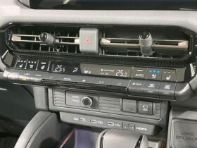
									TOYOTA Land Cruiser Wagon VX First Edition Gold/Brown 2024′ A5S4J full								