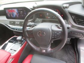
									Lexus LS F Sport Pearl White 2021′ A7L0Z full								