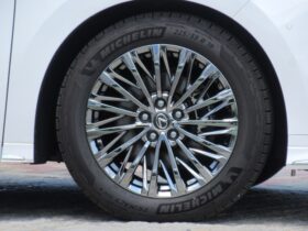 
									Lexus LM Version L Pearl White 2024′ A7L4F full								