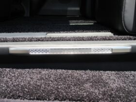 
									Lexus LM Version L Pearl White 2024′ A7L4F full								
