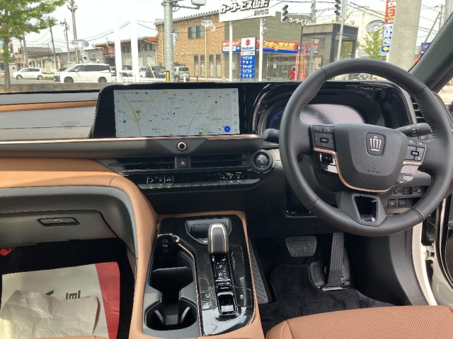 TOYOTA Crown Sport Z Pearl White 2024′ A9QBU