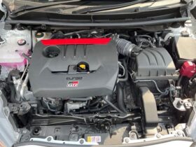
									TOYOTA Yaris RC Pearl White 2023′ A9Y79 full								