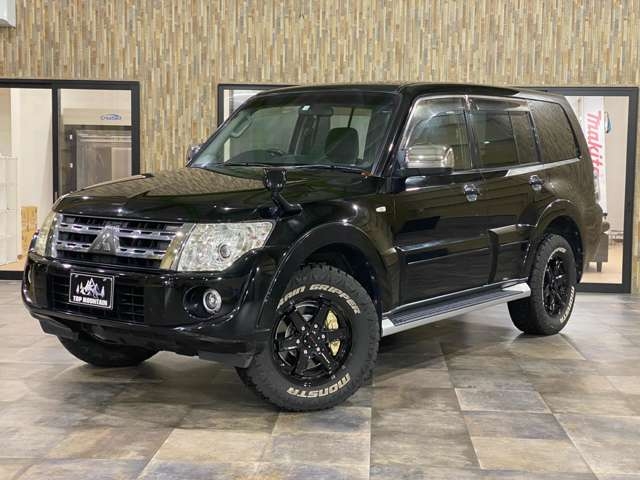 MITSUBISHI Pajero GR Black 2012′ AA074