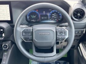 
									TOYOTA Land Cruiser Wagon VX Pearl White 2025′ AC3NX full								