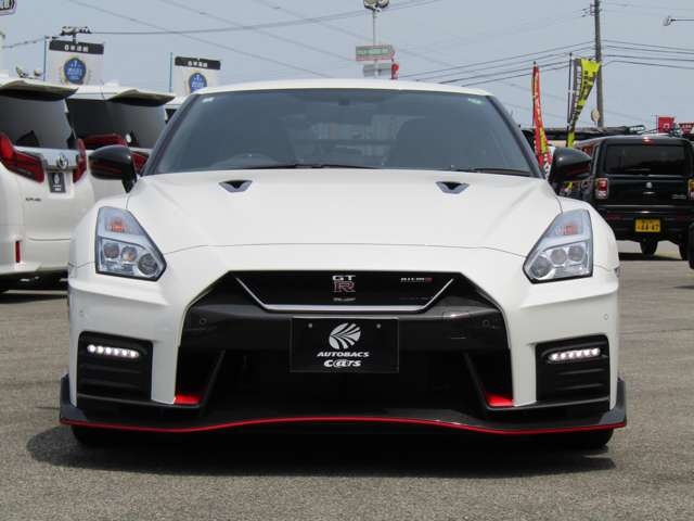 NISSAN GT-R Nismo Pearl White 2019′ AC3XT