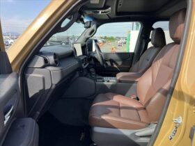 
									TOYOTA Land Cruiser Wagon VX First ED SR  All-Round   Safe Beige 2024′ AC7M5 full								
