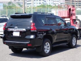 
									TOYOTA Land Cruiser Prado TX L Package Sunroof 7 Seater Black 2021′ AE0NC full								