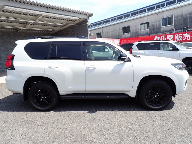 TOYOTA Land Cruiser Prado TX L Packet Matte Black Ed Pearl White 2023′ AE0NE