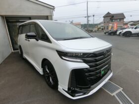
									TOYOTA Vellfire Hybrid 2.5 Z Premier E- White 2023′ AECJL full								