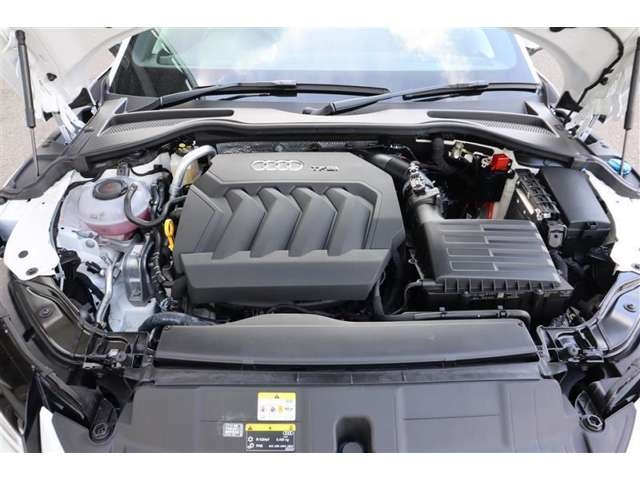 Audi TT Coupe 40 TFSI White 2021′ AF339