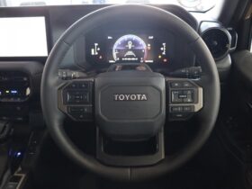 
									TOYOTA Land Cruiser Wagon VX First Edition Beige 2024′ AGHLF full								