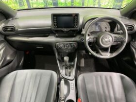 
									TOYOTA Yaris X Pearl White 2022′ AGI8W full								