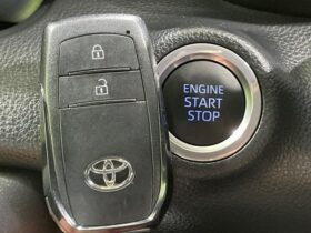 
									TOYOTA Yaris X Pearl White 2022′ AGI8W full								
