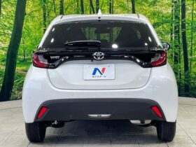 
									TOYOTA Yaris X Pearl White 2022′ AGI8W full								
