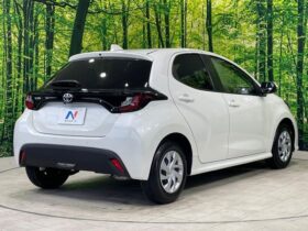 
									TOYOTA Yaris X Pearl White 2022′ AGI8W full								