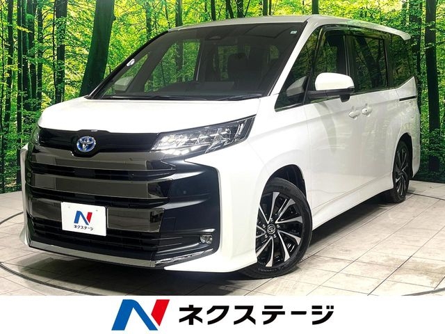 TOYOTA Noah S-Z Pearl White 2023′ AIJMO