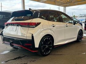 
									NISSAN AURA Nismo White/Black 2022′ AIKFB full								
