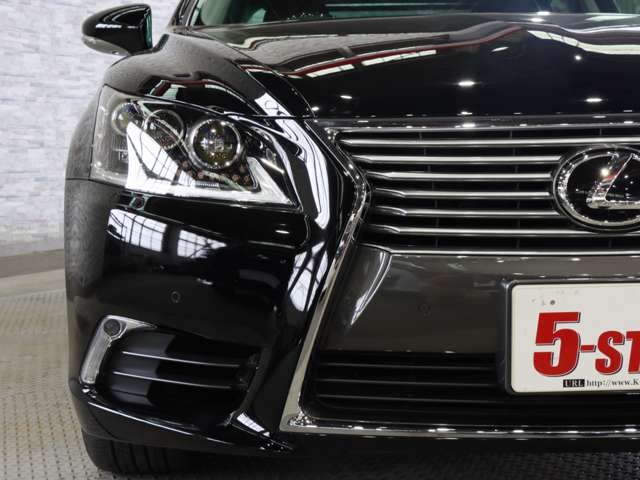 Lexus LS Version C Black 2013′ AIKHV