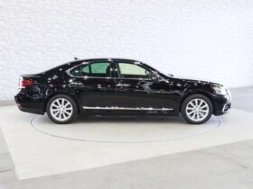 
									Lexus LS Version C Black 2013′ AIKHV full								